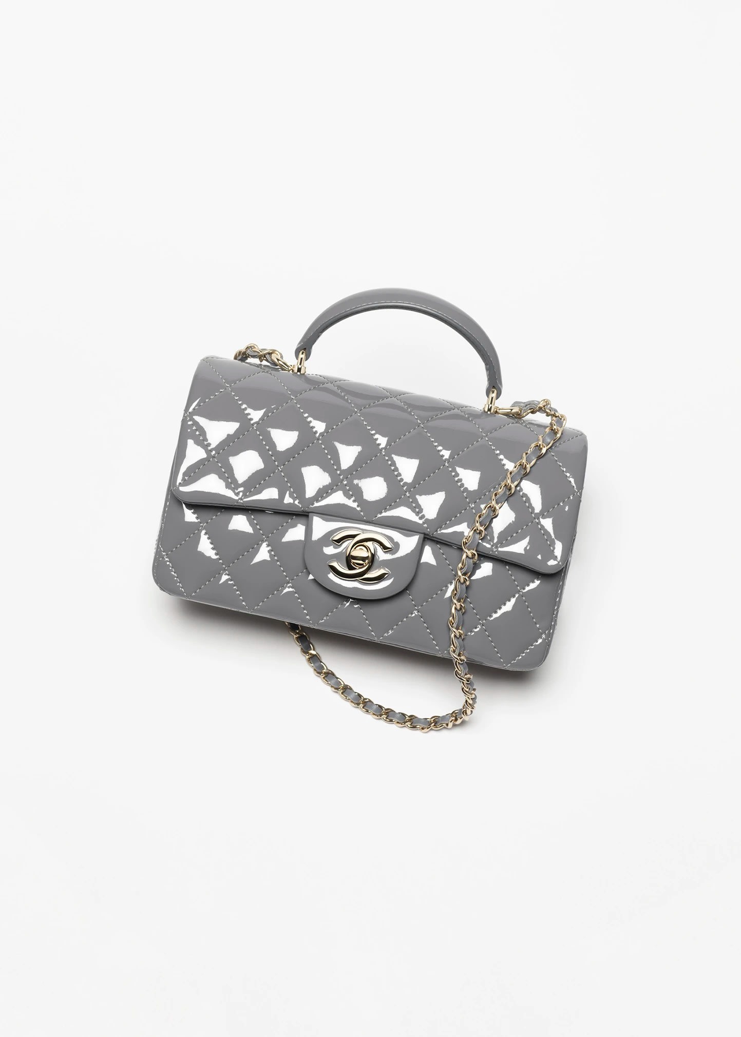 Bergdorf goodman chanel handbags shop